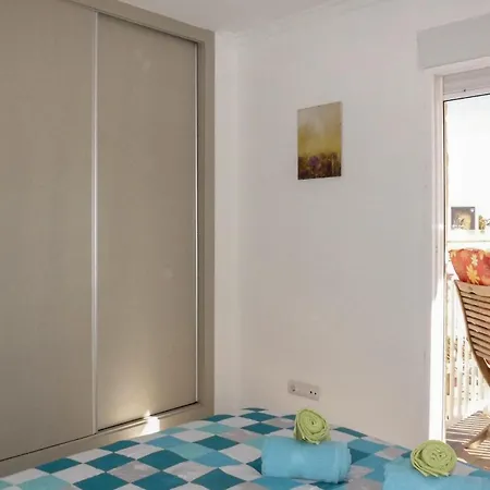Apartment Nice In With House Sea View *
